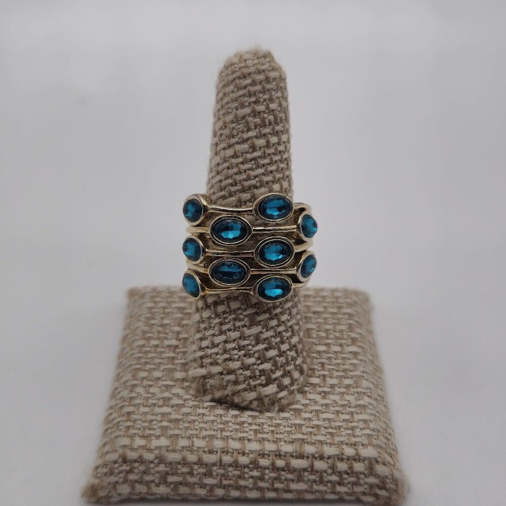 Size 7.75 Gold Tone Faux Gems Large Ring A2230